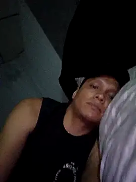 Snapshot of danx26 chatting on 03-29-26, 12:32 danx26 online show from 03-29-26, 12:32