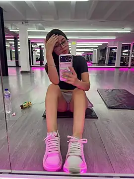 OriannaWolf online show from 02-24-26, 01:03