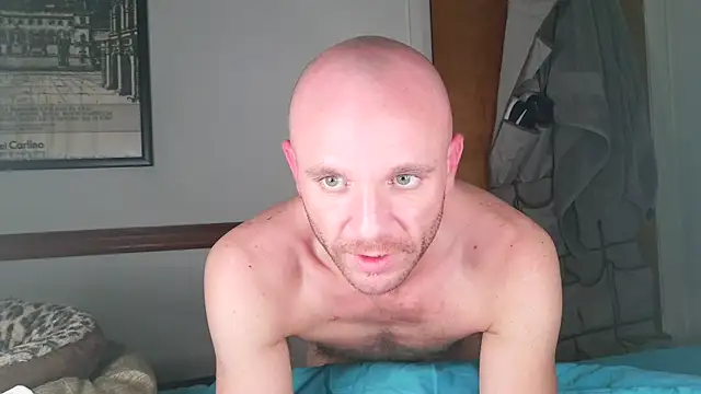 FrankieFuckMe online show from 04-21-26, 03:13