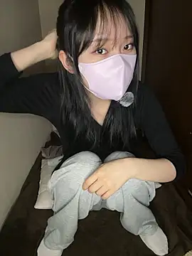 Snapshot of rin_15 chatting on 05-10-26, 10:26 rin 15 online show from 05-10-26, 10:26