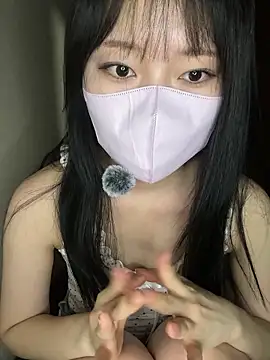 Snapshot of rin_15 chatting on 06-14-26, 02:35 rin 15 online show from 06-14-26, 02:35