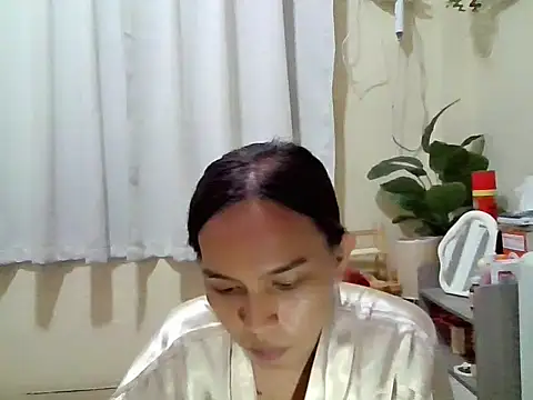 LOVELYMAYUMIE online show from 07-21-26, 05:04