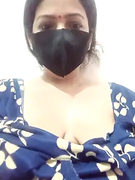 sexyqueen558 online show from 04-18-26, 07:58