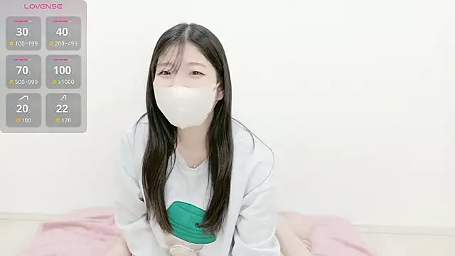 Snapshot of RIN_ch_00 chatting on 01-13-26, 11:15 RIN ch 00 online show from 01-13-26, 11:15