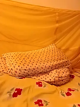 Snapshot of Uzieham22 chatting on 03-10-26, 04:23 Uzieham22 online show from 03-10-26, 04:23