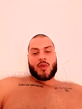 jerocock77 online show from 01-11-26, 11:37