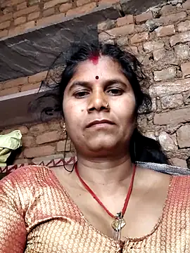 Hot di97 online show from 02-24-26, 11:58