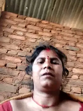 Hot di97 online show from 03-30-26, 01:39