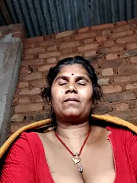 Hot di97 online show from 04-09-26, 08:58