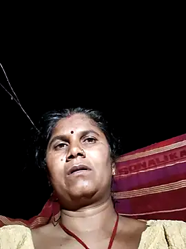 Snapshot of Hot_di97 chatting on 06-16-26, 08:00 Hot di97 online show from 06-16-26, 08:00