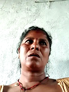 Snapshot of Hot_di97 chatting on 07-05-26, 01:01 Hot di97 online show from 07-05-26, 01:01