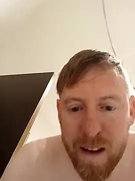 Snapshot of Hertsguy1984 chatting on 03-21-26, 09:14 Hertsguy1984 online show from 03-21-26, 09:14