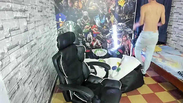 Snapshot of felipe_colinss chatting on 01-14-26, 01:22 felipe colinss online show from 01-14-26, 01:22