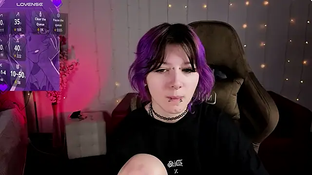 Ashley Veil online show from 04-07-26, 08:42