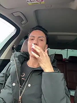 Missolevelvet online show from 01-19-26, 01:26