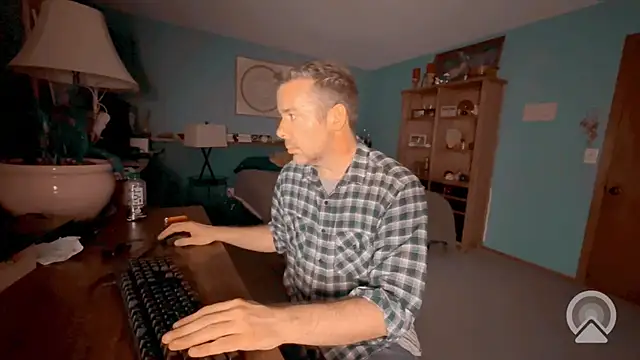 chrisw8140 online show from 06-28-26, 03:56