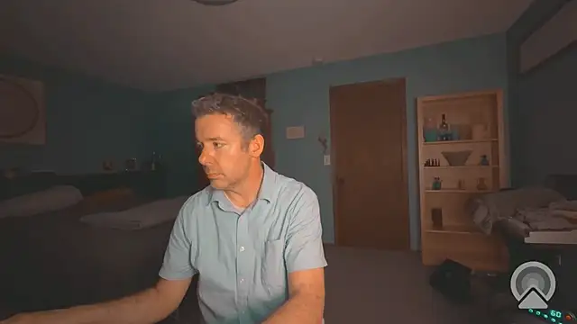 chrisw8140 online show from 07-08-26, 05:56