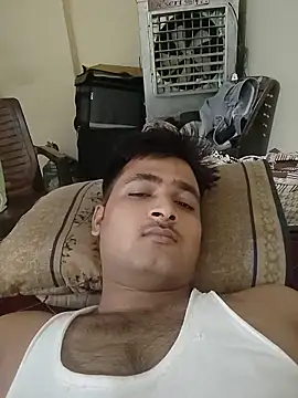 Snapshot of allumatar chatting on 05-23-26, 11:03 allumatar online show from 05-23-26, 11:03