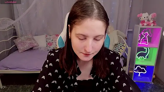 KiraDuvall online show from 01-13-26, 04:56