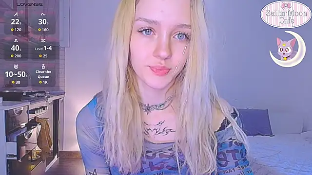 sailormoon666  online show from 04-06-26, 05:08