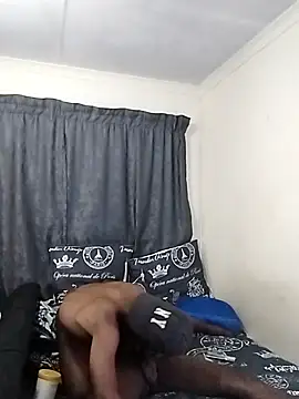 FINEBABYWOLF online show from 01-12-26, 09:20