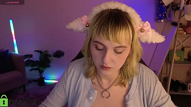 Roziett Belle online show from 04-14-26, 08:31