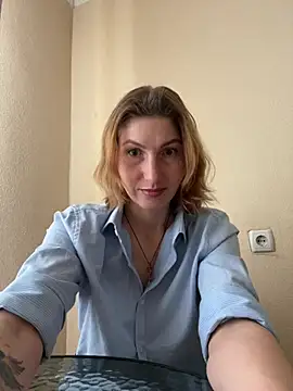  Crystal 2 online show from 02-19-26, 01:40