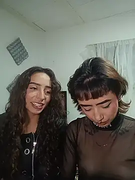 AlexxaAndRileyy online show from 05-27-26, 03:14