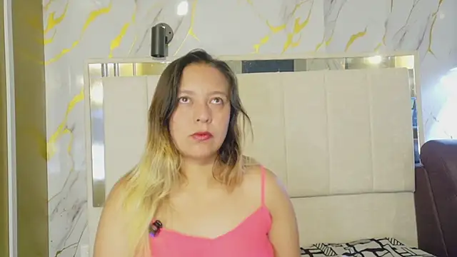 Snapshot of sami_1_8 chatting on 04-24-26, 04:04 sami 1 8 online show from 04-24-26, 04:04