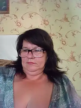 NysiOlsen online show from 07-18-26, 12:09