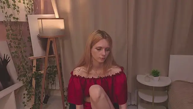 JuanaSumma online show from 04-04-26, 06:11