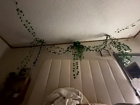 Edd2155ggt online show from 01-13-26, 12:27