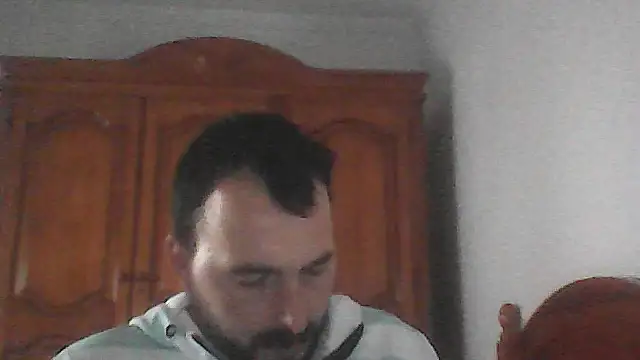 Snapshot of Miguelpulidotriguero11 chatting on 03-01-26, 04:09 Miguelpulidotriguero11 online show from 03-01-26, 04:09