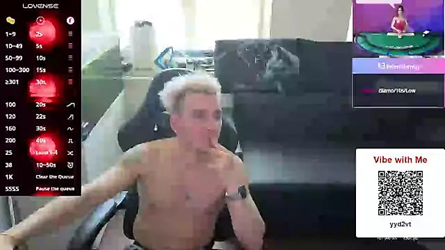 Rayzel White online show from 05-22-26, 02:01