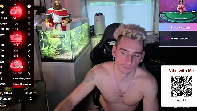 Rayzel White online show from 05-24-26, 07:41