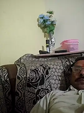 dream king 1985 online show from 03-25-26, 04:24