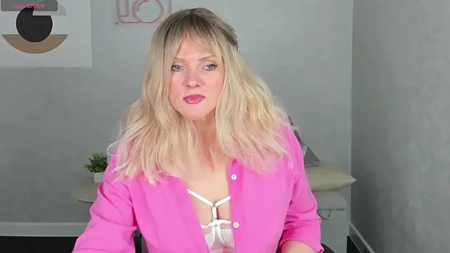 Victoria Nelson online show from 04-11-26, 01:21