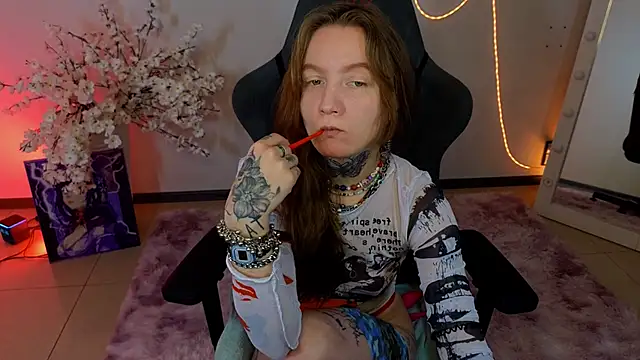 Lappyloo online show from 02-03-26, 02:10