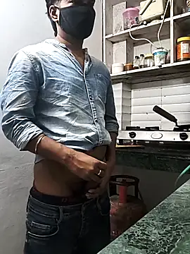 Hottlund6 online show from 03-30-26, 12:22