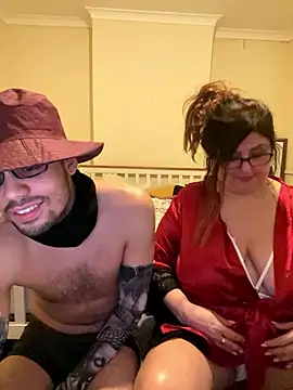 oldladyxyoungboy online show from 01-17-26, 02:38