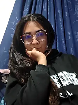 Freyarosse online show from 02-25-26, 03:38