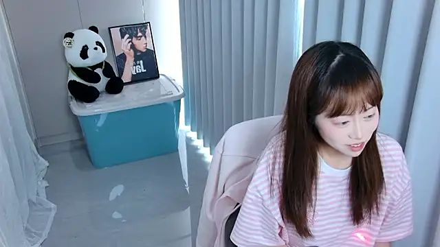 yuki-888 online show from 04-05-26, 06:10