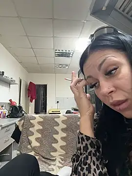 Snapshot of _Mila_Love chatting on 01-16-26, 05:39 Mila Love online show from 01-16-26, 05:39