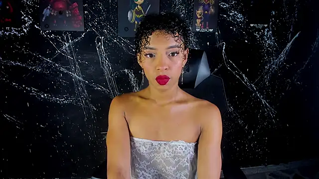 VictoriaRousse  online show from 03-06-26, 03:58