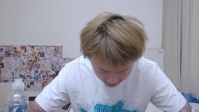 Chocolates-001 online show from 05-20-26, 12:55