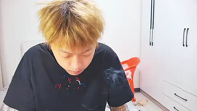 Chocolates-001 online show from 06-13-26, 02:15