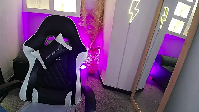 melodyy as online show from 04-02-26, 12:25