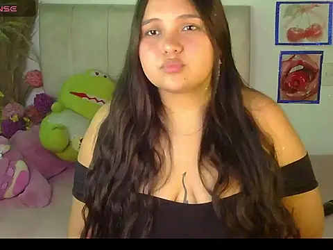 Snapshot of chloe__fox chatting on 02-28-26, 01:56 chloe fox online show from 02-28-26, 01:56