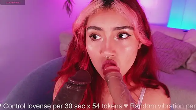 Dakota velvet  online show from 02-26-26, 11:53