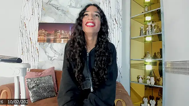 Snapshot of Swan_Duchess chatting on 02-10-26, 01:37 Swan Duchess online show from 02-10-26, 01:37